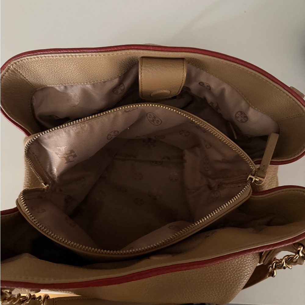 Tory Burch Tan Shoulder Bag with Red and Blue Trim - Picture 11 of 14